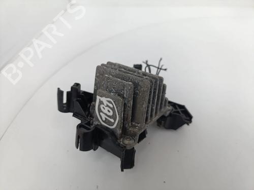 Used Electronic module Electronic module MERCEDES-BENZ C-CLASS (W205) C 350 e (205.047) (279 hp) 33833652 33833652