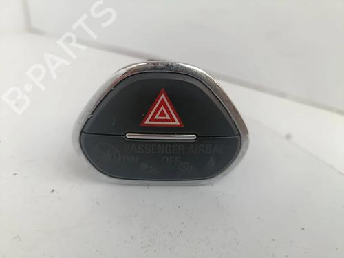 Used Warning switch Warning switch OPEL CORSA E (X15) 1.3 CDTI (08, 68) (95 hp) 33939627 33939627
