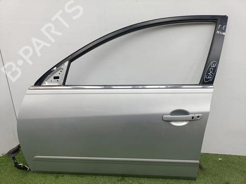 Used Left front door Left front door NISSAN ALTIMA (L32) 2.5 (188 hp) 32430140 32430140
