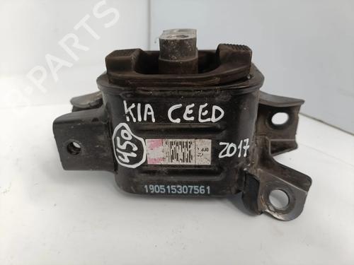 Used Gearbox mount Gearbox mount KIA CEED (CD) 1.6 CRDi 115 (116 hp) 33966049 33966049