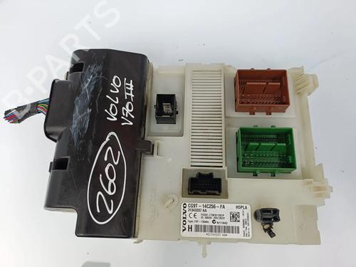 Used Fuse box Fuse box 34039375 34039375