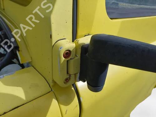 Dørhængsel/Dørbegrænser Dørhængsel/Dørbegrænser LAND ROVER DEFENDER Pick Up (L316) 2.5 Td5 4x4 (L316) (122 hp) 34156807 34156807