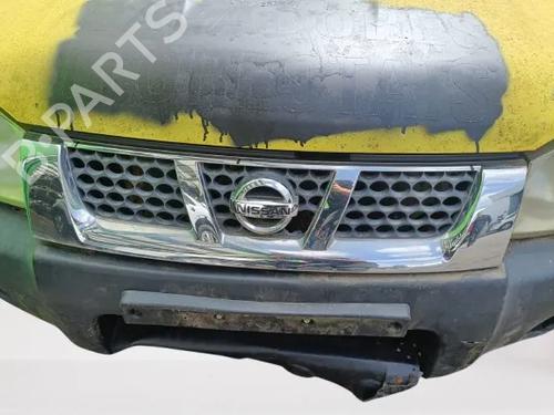 grille-nissan-pick-up-d22-1997-34165932 main image