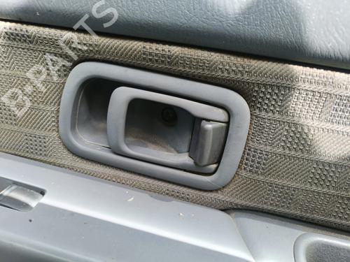 rear-right-interior-door-handle-nissan-pick-up-d22-1997-34165951 main image