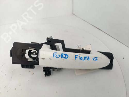 Used Front right exterior door handle Front right exterior door handle 33471928 33471928