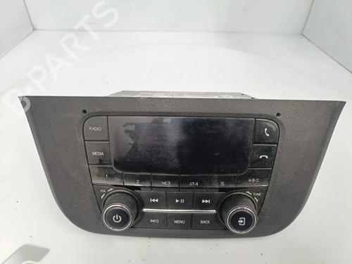 Used Radio Radio 35795318 35795318