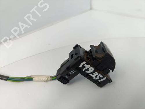 Used Left front window switch Left front window switch 35814676 35814676