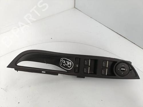 Used Left front window switch Left front window switch FORD FOCUS III 1.0 EcoBoost (125 hp) 35932892 35932892