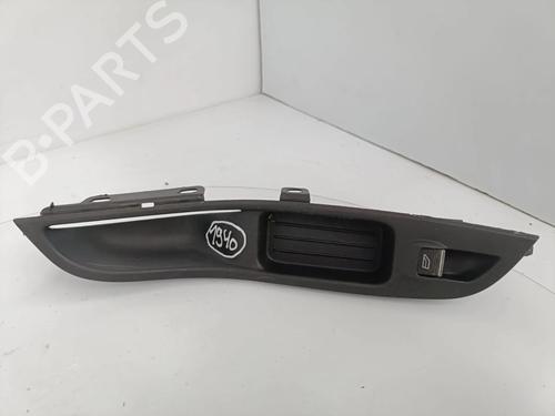 Used Right front window switch Right front window switch FORD FOCUS III 1.0 EcoBoost (125 hp) 35932893 35932893