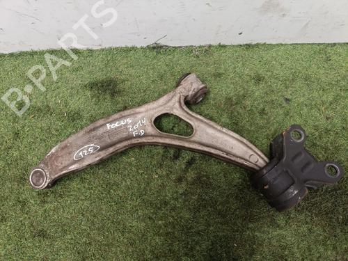Used Right front suspension arm Right front suspension arm 35989202 35989202