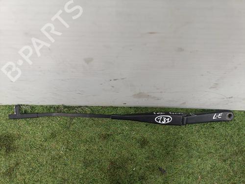 Used Front windshield wiper arm Front windshield wiper arm 36138676 36138676