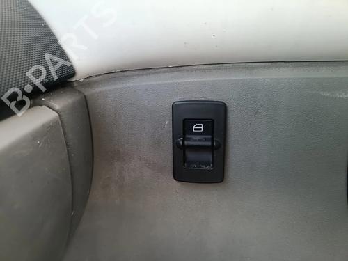 right-front-window-switch-vw-new-beetle-9c1-1c1-1998-1999-2000-2001-2002-2003-2004-2005-2006-2007-2008-2009-2010-2011-2012-36307791 main image