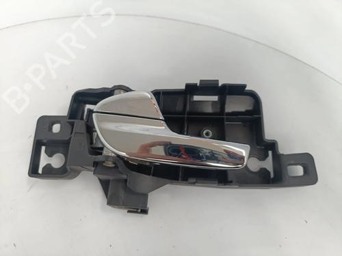 Used Front left interior door handle Front left interior door handle 36437094 36437094