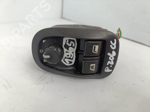 Used Left front window switch Left front window switch 36475056 36475056