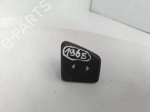 Used Right front window switch Right front window switch FIAT 500L (351_, 352_) 1.3 D Multijet (199LXY1A, 199LXY11) (84 hp) 36568573 36568573