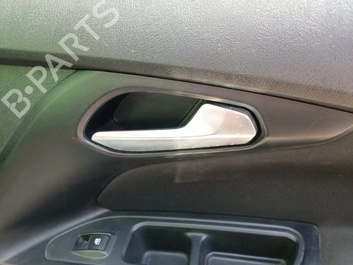 Højre fortil invendig håndtag Højre fortil invendig håndtag FIAT TIPO Estate (356_, 357_) 1.3 D (356WXH1A) (95 hp) 36644262 36644262