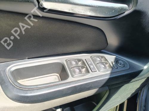 Used Left front window switch Left front window switch FIAT TIPO Estate (356_, 357_) 1.3 D (356WXH1A) (95 hp) 36644232 36644232