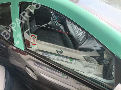 Used Front right door window Front right door window 36812163 36812163