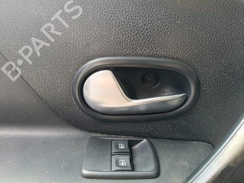 Used Front left interior door handle Front left interior door handle 36812149 36812149