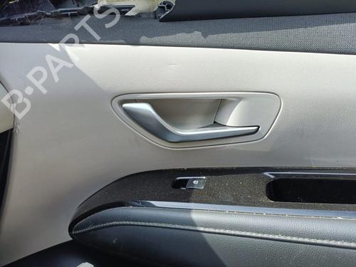 Used Front right interior door handle Front right interior door handle 36812227 36812227