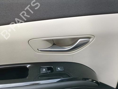 Used Rear left interior door handle Rear left interior door handle 36812228 36812228