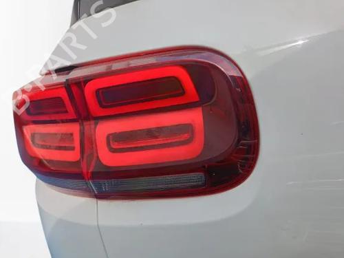 left-tailgate-light-citroen-c5-aircross-a_-2018-36812081 main image