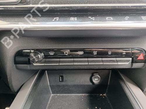 climate-control-citroen-c5-aircross-a_-2018-36812073 main image