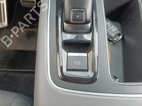 switch-citroen-c5-aircross-a_-2018-36812072 main image