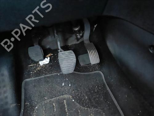 pedal-peugeot-208-i-ca_-cc_-2012-2013-2014-2015-2016-2017-2018-2019-2020-2021-36890135 main image