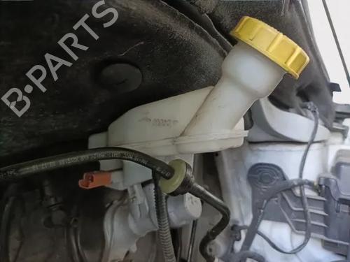 brake-master-cylinder-peugeot-208-i-ca_-cc_-2012-2013-2014-2015-2016-2017-2018-2019-2020-2021-36890116 main image