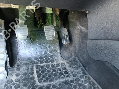 Used Pedal Pedal 37006312 37006312