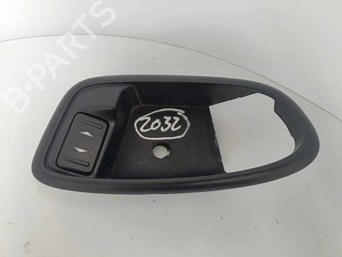 Used Left rear window switch Left rear window switch 37406980 37406980