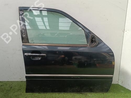 Used Right front door Right front door 38237932 38237932