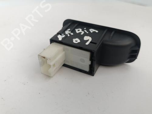 Left rear window switch SKODA FABIA II Combi (545) 1.2 | BP38340451I29 - Image 2