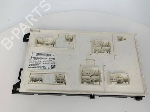 Used Fuse box Fuse box MERCEDES-BENZ A-CLASS (W176) A 180 CDI (176.000) (109 hp) 38461836 38461836