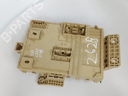 Fuse box KIA CEED (CD) 1.6 CRDi 115 | BP38461842E1 - Image 2
