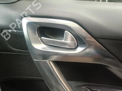 Used Front right interior door handle Front right interior door handle PEUGEOT 2008 I (CU_) 1.2 THP 110 / PureTech 110 (110 hp) 40152636 40152636