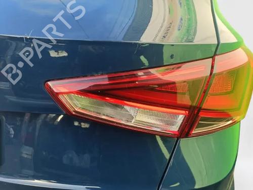 right-tailgate-light-seat-arona-kj7-kjp-2017-40159430 main image