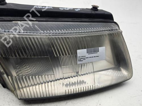 Phare droit VW PASSAT B5 (3B2) 1.6 (101 hp) 31972989