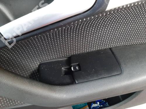 Used Right front window switch Right front window switch AUDI A3 (8P1) 2.0 TDI 16V quattro (140 hp) 8615037 8615037