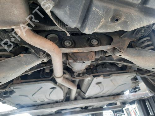 Used Rear axle MERCEDES-BENZ C-CLASS (W203) [2000-2007]  12678783