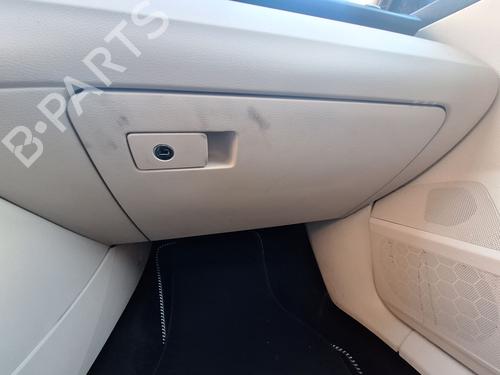 Used Glove box VW PASSAT B6 (3C2) [2005-2011]  30717173