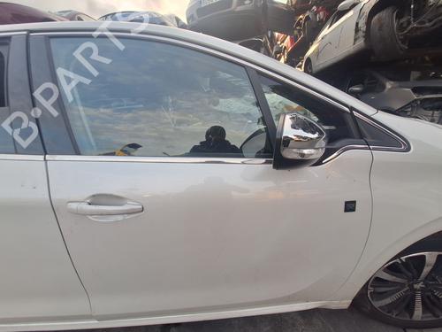 Used Right front door PEUGEOT 208 I (CA_, CC_) 1.6 HDi (114 hp) 30717256
