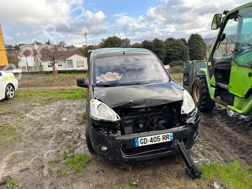 Used Subframe CITROËN BERLINGO MULTISPACE (B9) 1.6 HDi 90 (92 hp) 32079080