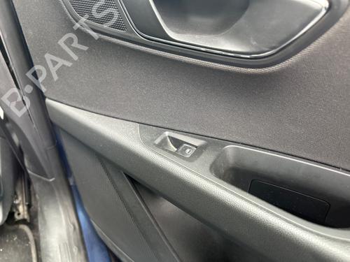 Used Right rear window switch SEAT LEON (5F1) [2012-2021]  28376372