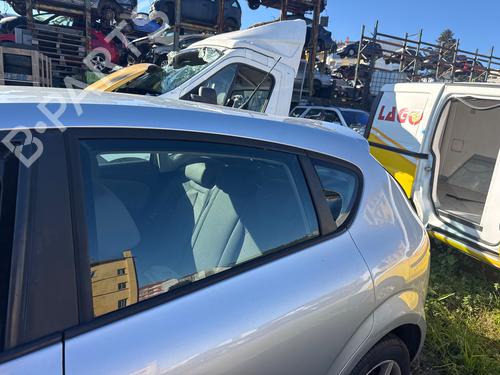 Elevador vidro trás esquerdo SEAT LEON (1P1) [2005-2013]  31177494