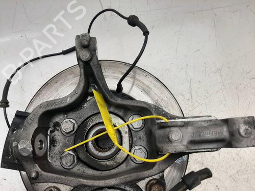 Used Left front steering knuckle RENAULT LAGUNA III (BT0/1) 2.0 16V (BT05, BT0F, BT0W) (140 hp) 9427413