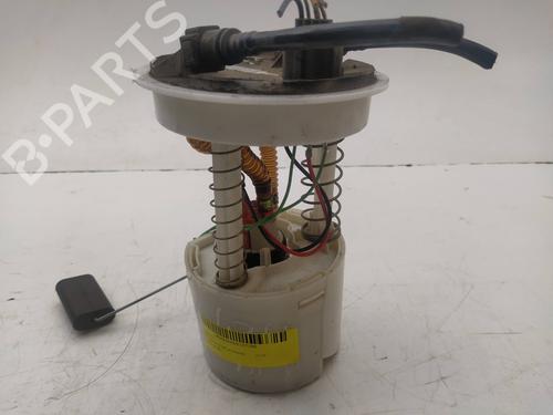 Used Fuel pump FORD FIESTA V (JH_, JD_) 1.4 16V (80 hp) 10357848