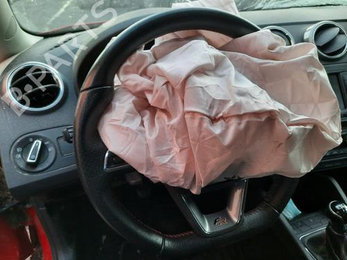 Used Steering wheel SEAT IBIZA IV (6J5, 6P1) 1.0 TSI (110 hp) 8651691