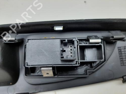Right front window switch FIAT BRAVO II (198_) 1.9 D Multijet (198AXB1A) | BP8367799I26 